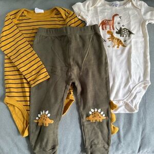 New Three Piece Carter’s Set